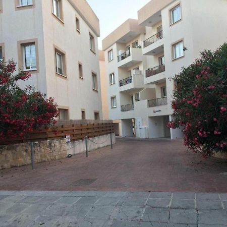 Ancient Paphos - Cozy Place Next To The Sea, Marina, Historical Sites, Buses, Mall, And Market Exteriör bild