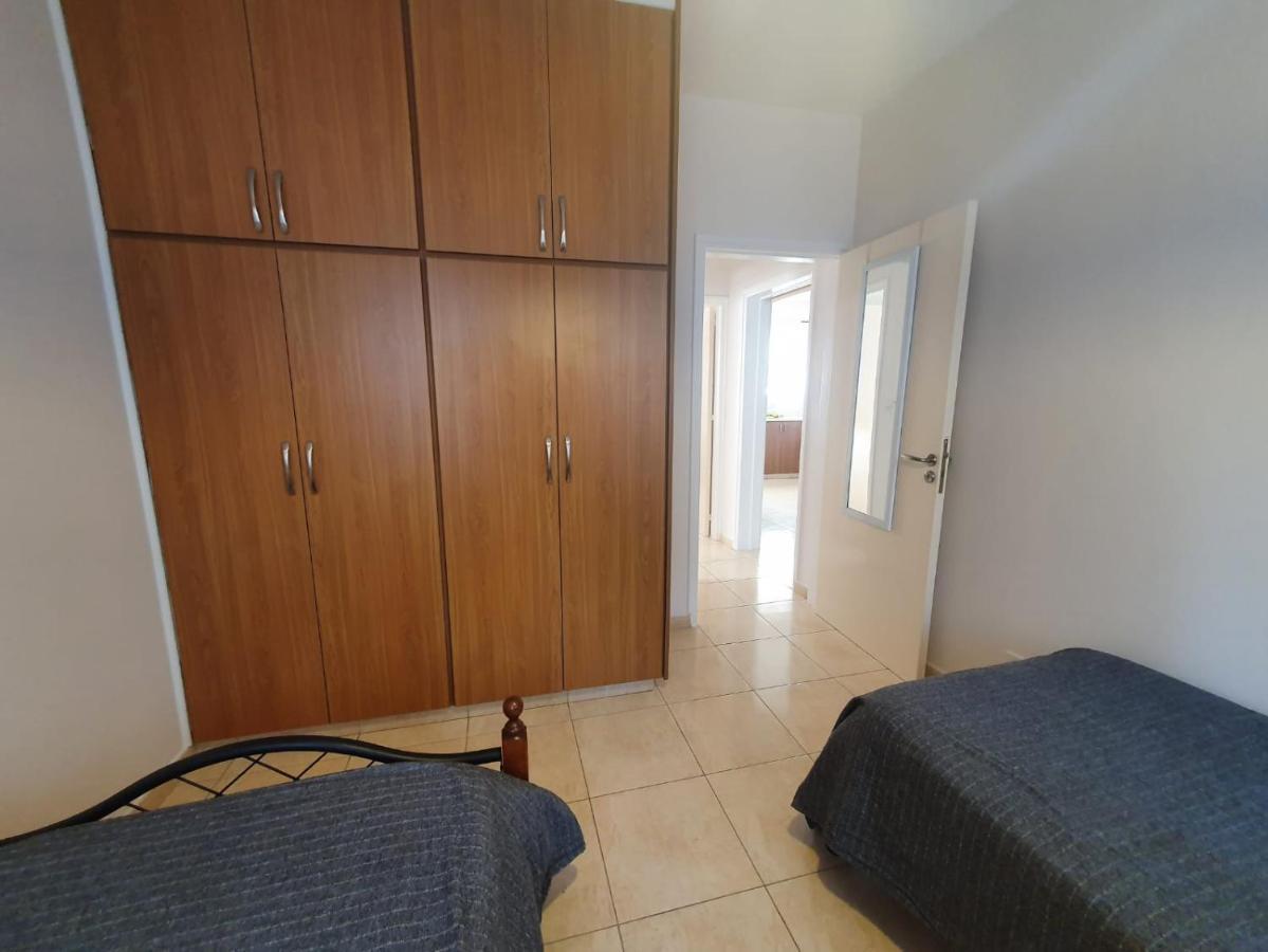 Ancient Paphos - Cozy Place Next To The Sea, Marina, Historical Sites, Buses, Mall, And Market Exteriör bild