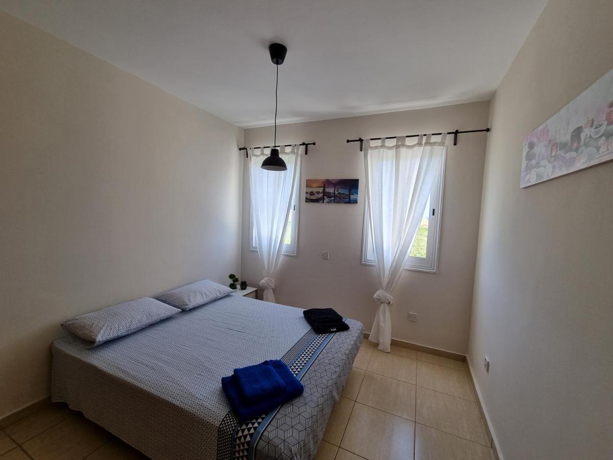 Ancient Paphos - Cozy Place Next To The Sea, Marina, Historical Sites, Buses, Mall, And Market Exteriör bild