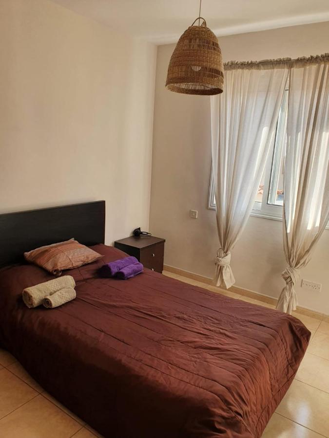 Ancient Paphos - Cozy Place Next To The Sea, Marina, Historical Sites, Buses, Mall, And Market Exteriör bild